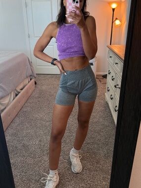 Seamless Scrunch Butt High Waisted Biker Shorts Light Gray